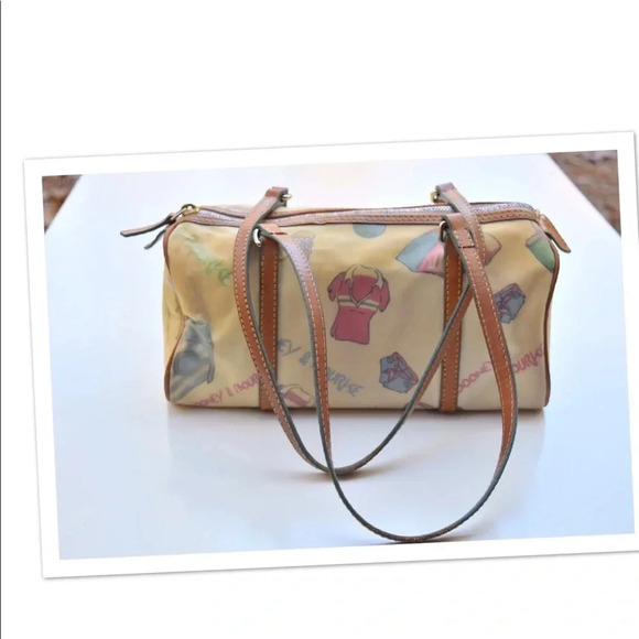 Dooney & Bourk shoulder bag - Picture 1 of 8